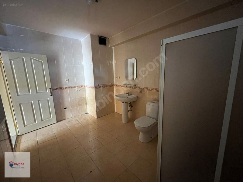 Remax İlke'den Şehir Hast. Yürüme Mesafesinde 3+1 Kiralık Daire — fotoğraf 13