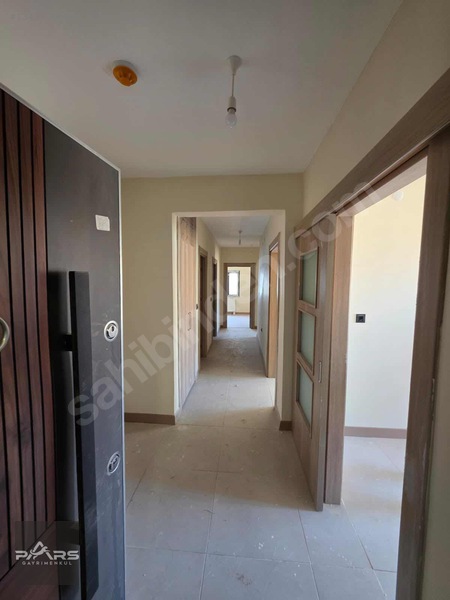 Pars Gayrimenkul'den Toki 634 Konutlarında 2+1 Daire — fotoğraf 3