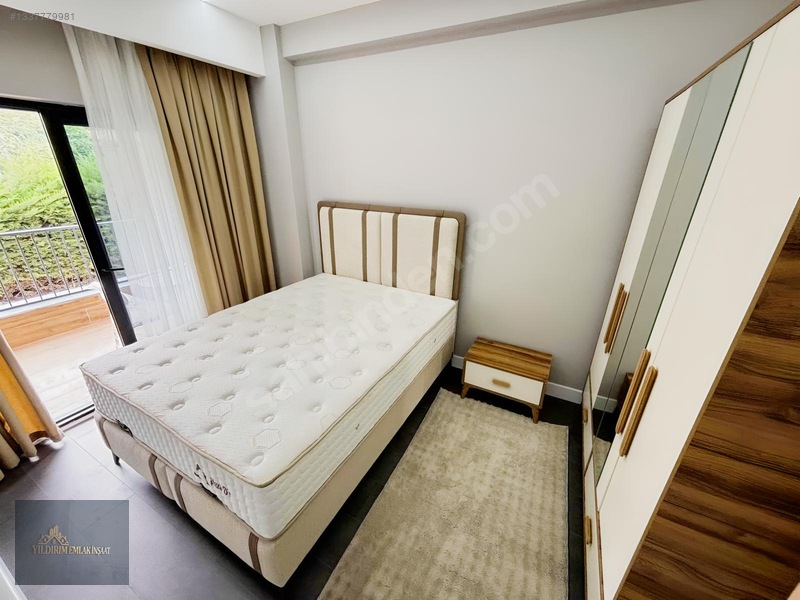 Yıldırım Emlak'tan Yakakent'te Denize Sıfır 1+1 Daire — fotoğraf 11