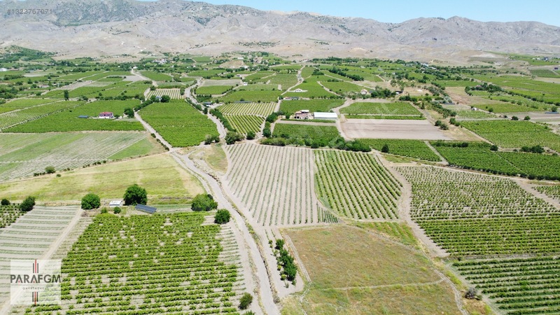 Elazığ Merkez Kıraç Köyünde Doğa Harikası Satılık 13.277m2 Arazi — fotoğraf 12