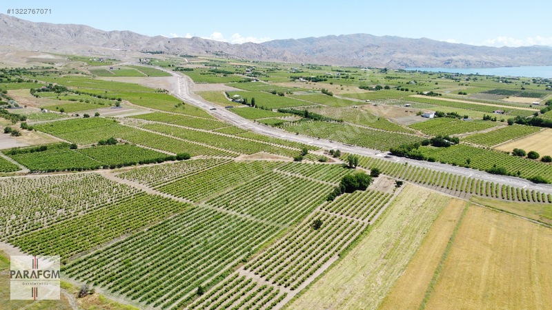 Elazığ Merkez Kıraç Köyünde Doğa Harikası Satılık 13.277m2 Arazi — fotoğraf 13