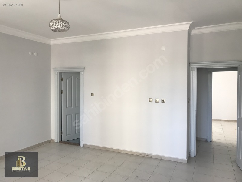 Beştaştan Palmiyede Asansörlü Ebeveyn Banyolu 4+1 Satılık Daire — fotoğraf 6