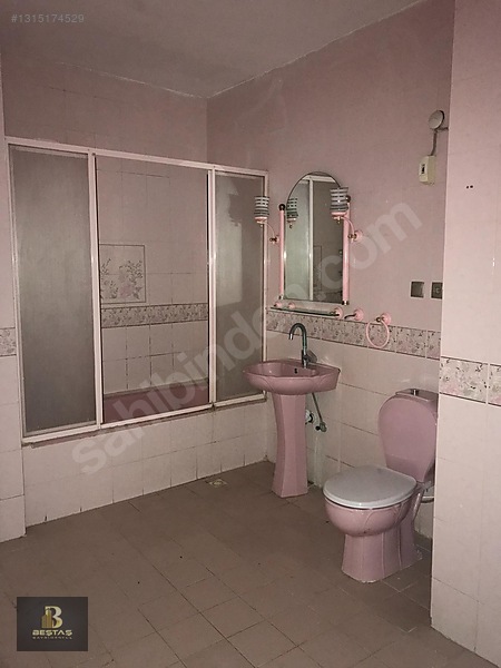 Beştaştan Palmiyede Asansörlü Ebeveyn Banyolu 4+1 Satılık Daire — fotoğraf 10