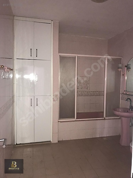 Beştaştan Palmiyede Asansörlü Ebeveyn Banyolu 4+1 Satılık Daire — fotoğraf 11
