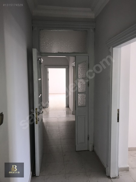 Beştaştan Palmiyede Asansörlü Ebeveyn Banyolu 4+1 Satılık Daire — fotoğraf 12