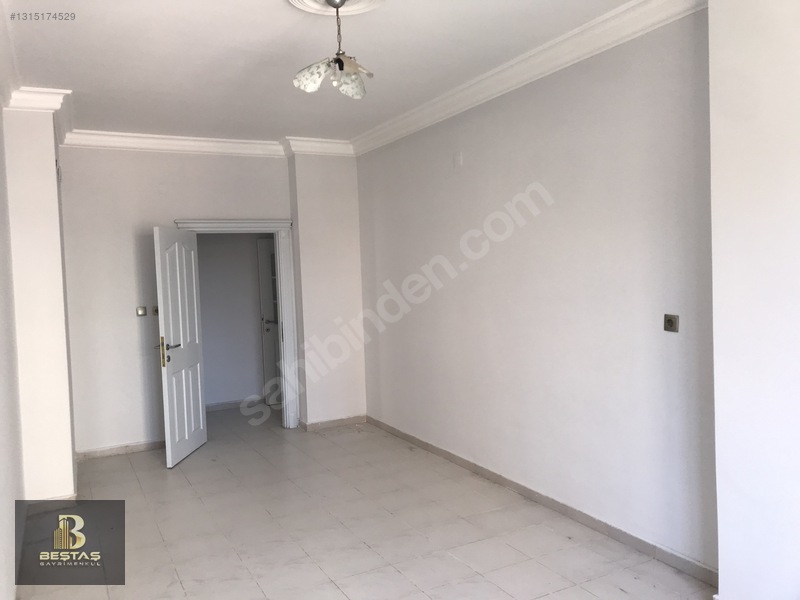 Beştaştan Palmiyede Asansörlü Ebeveyn Banyolu 4+1 Satılık Daire — fotoğraf 14