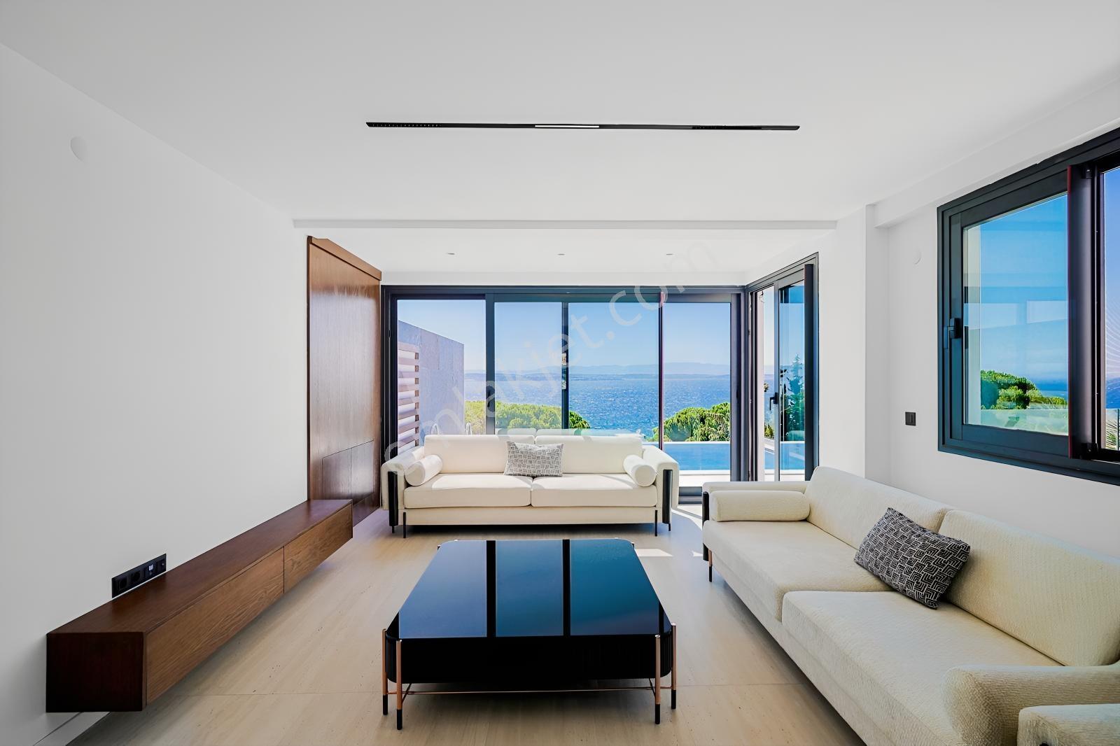 Çeşme Ardıç Havuzlu Kapalı Otoparklı Deniz Manzaralı 5+1 Villa — fotoğraf 11