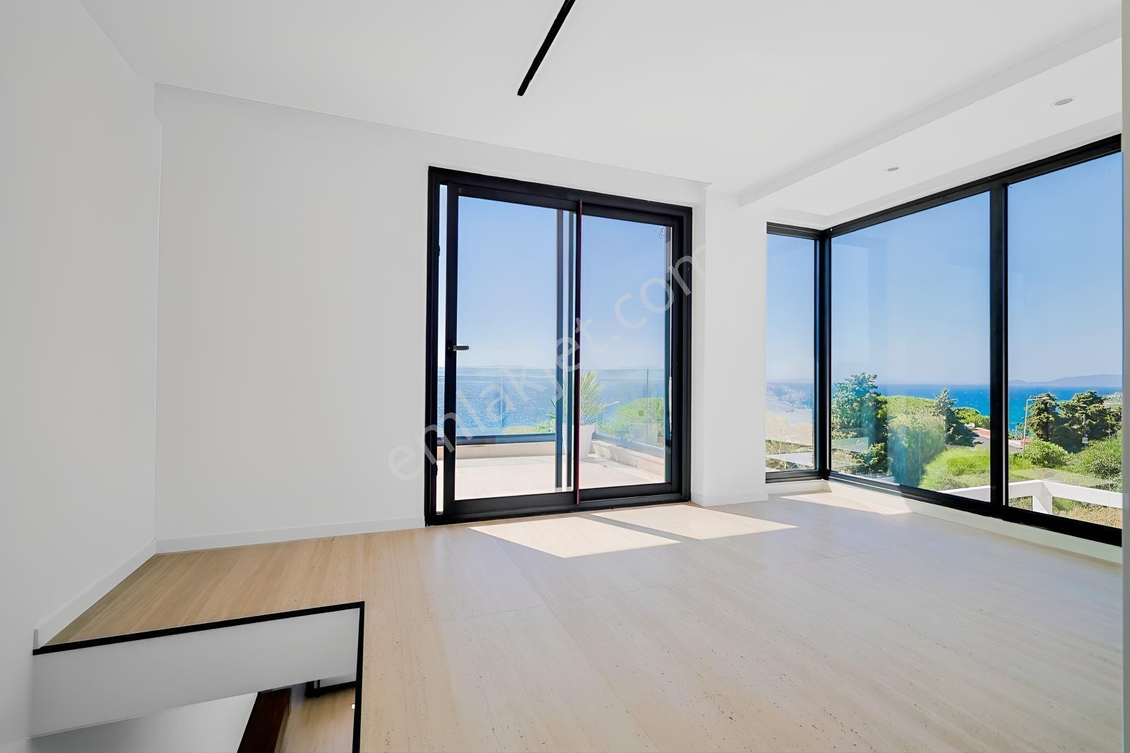 Çeşme Ardıç Havuzlu Kapalı Otoparklı Deniz Manzaralı 5+1 Villa — fotoğraf 18