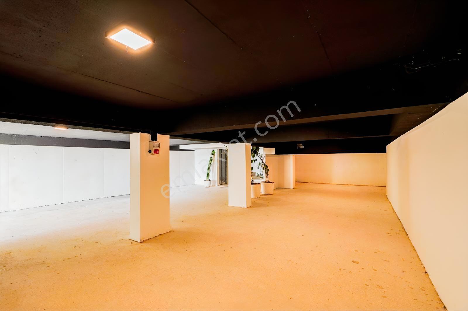 Çeşme Ardıç Havuzlu Kapalı Otoparklı Deniz Manzaralı 5+1 Villa — fotoğraf 34
