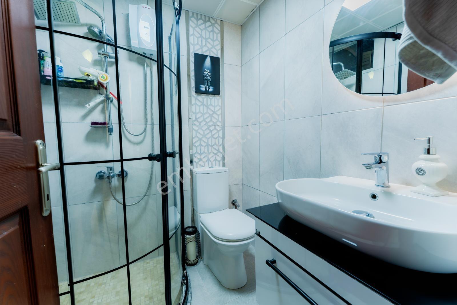 Select'ten Kemeraltı'nda Satılık Tek Tapuda İki Daire — fotoğraf 7