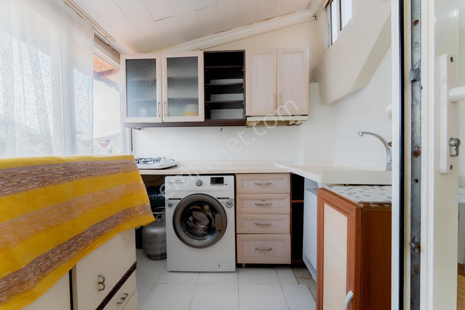 Select'ten Kemeraltı'nda Satılık Tek Tapuda İki Daire — fotoğraf 16