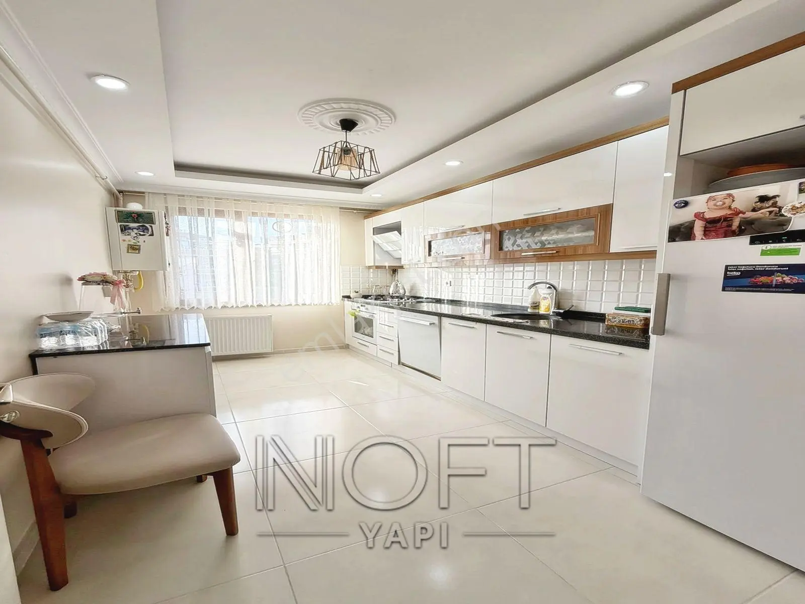 Beylikdüzü Kavaklı Mahallesi 4+2 220 M2 Satılık Dublex Daire Yaşam Vadisi'nin Ya...