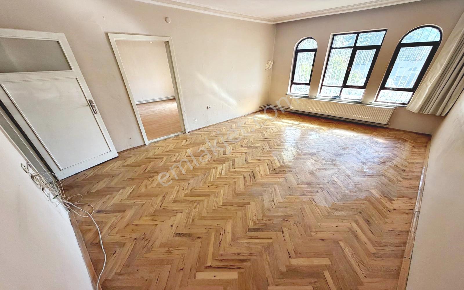 Pınarbaşı'nda Aşıkpaşa Cadde Yakını Kat Konumunda Ön Cephe 2+1 — fotoğraf 2