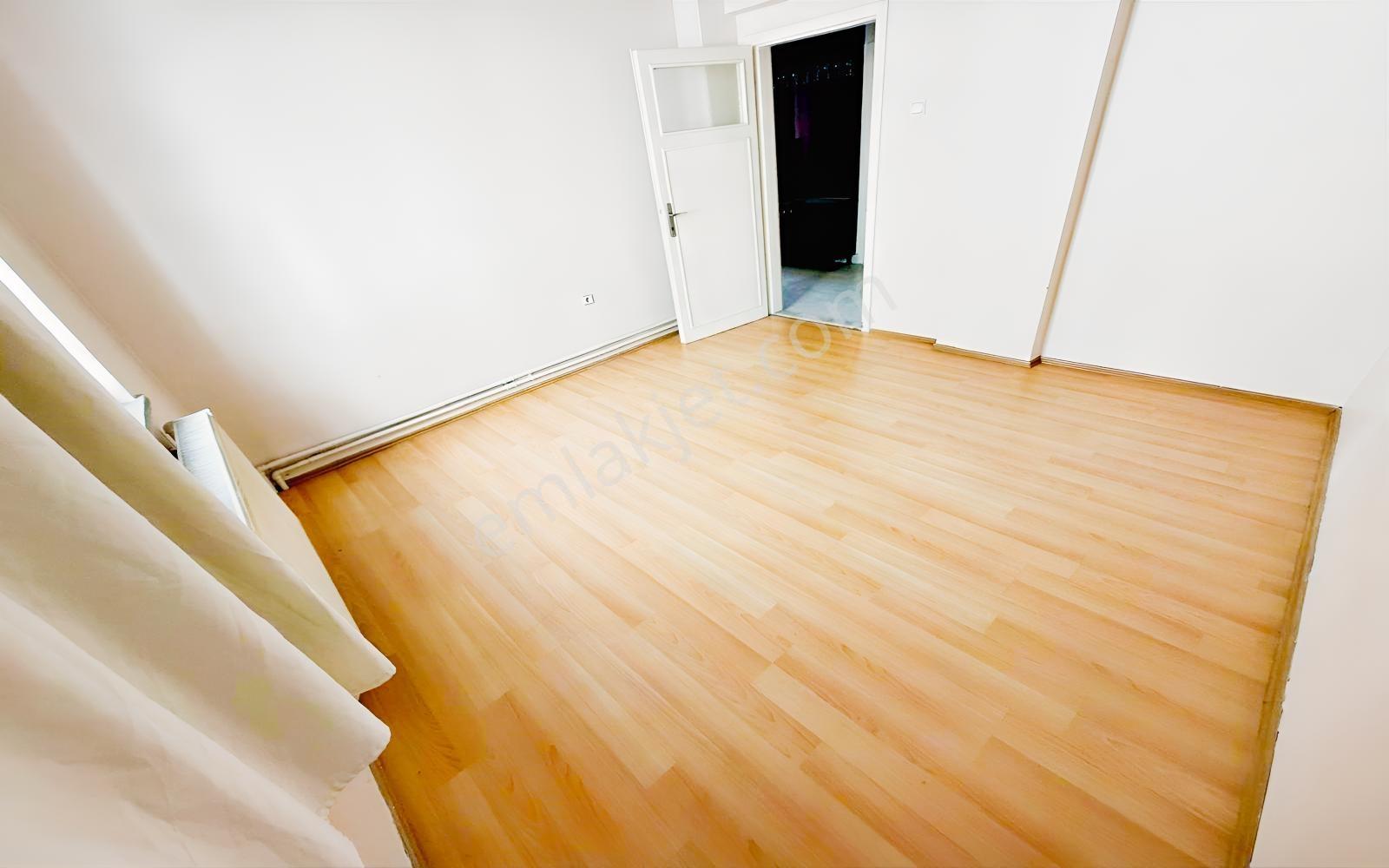 Pınarbaşı'nda Aşıkpaşa Cadde Yakını Kat Konumunda Ön Cephe 2+1 — fotoğraf 17