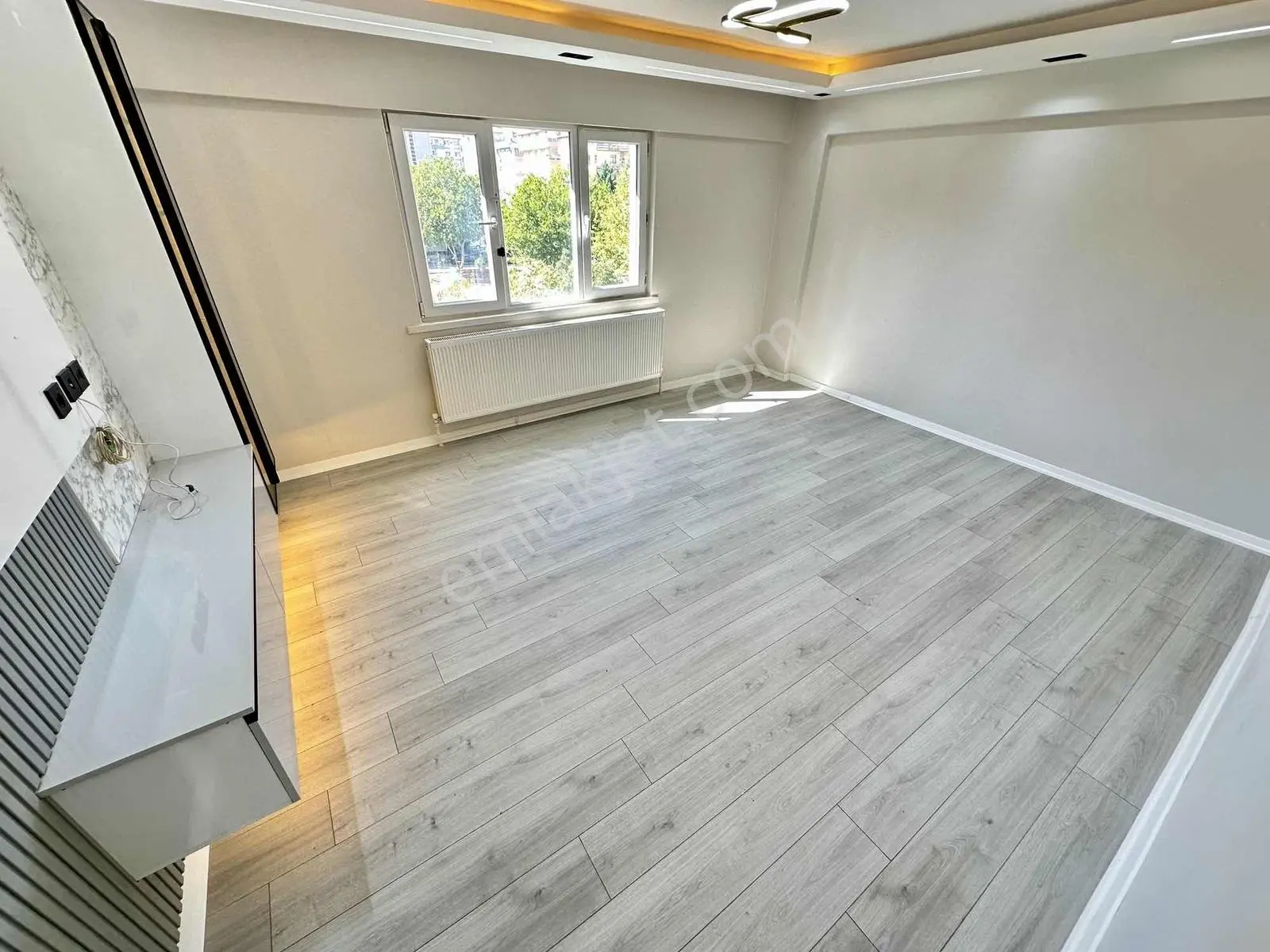 Ulukan'dn Andiçen'de Salon Bağımsız Full+full Yapılı Ara Kat 3+1 — fotoğraf 10