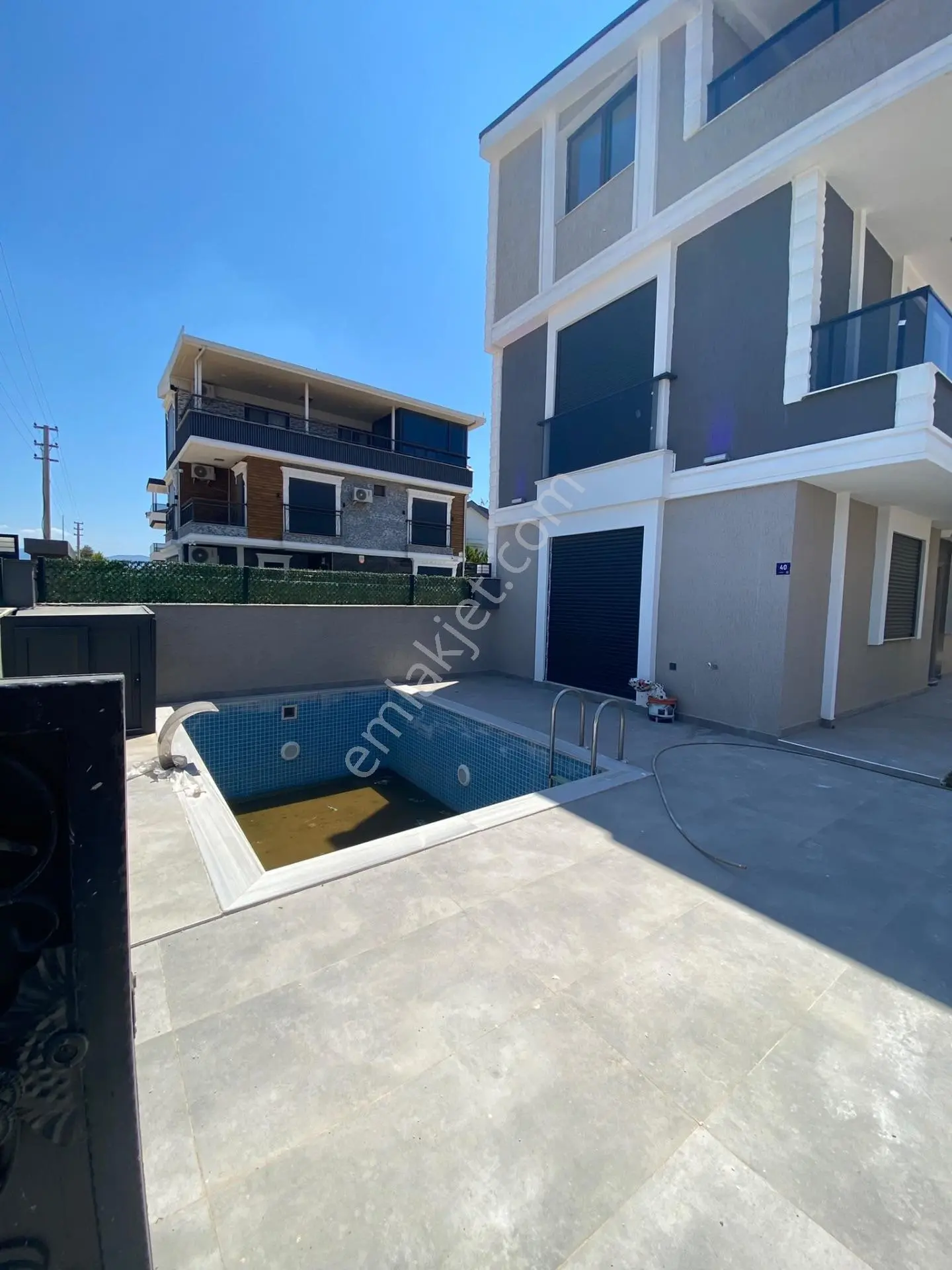 Didim Merkezi Konumda Altınkum Sahiline Sadece 600 Metre Havuzlu 4+1 Akıllı Sistem Sıfır Villa — fotoğraf 3
