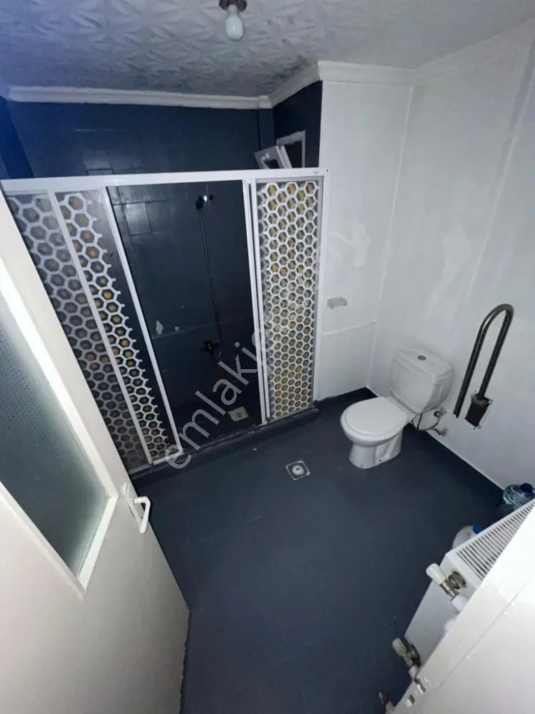 Sincan Maraşal Çakmak Mah 3+1 Yapılı Ara Katta Ön Cephe Daire — fotoğraf 12