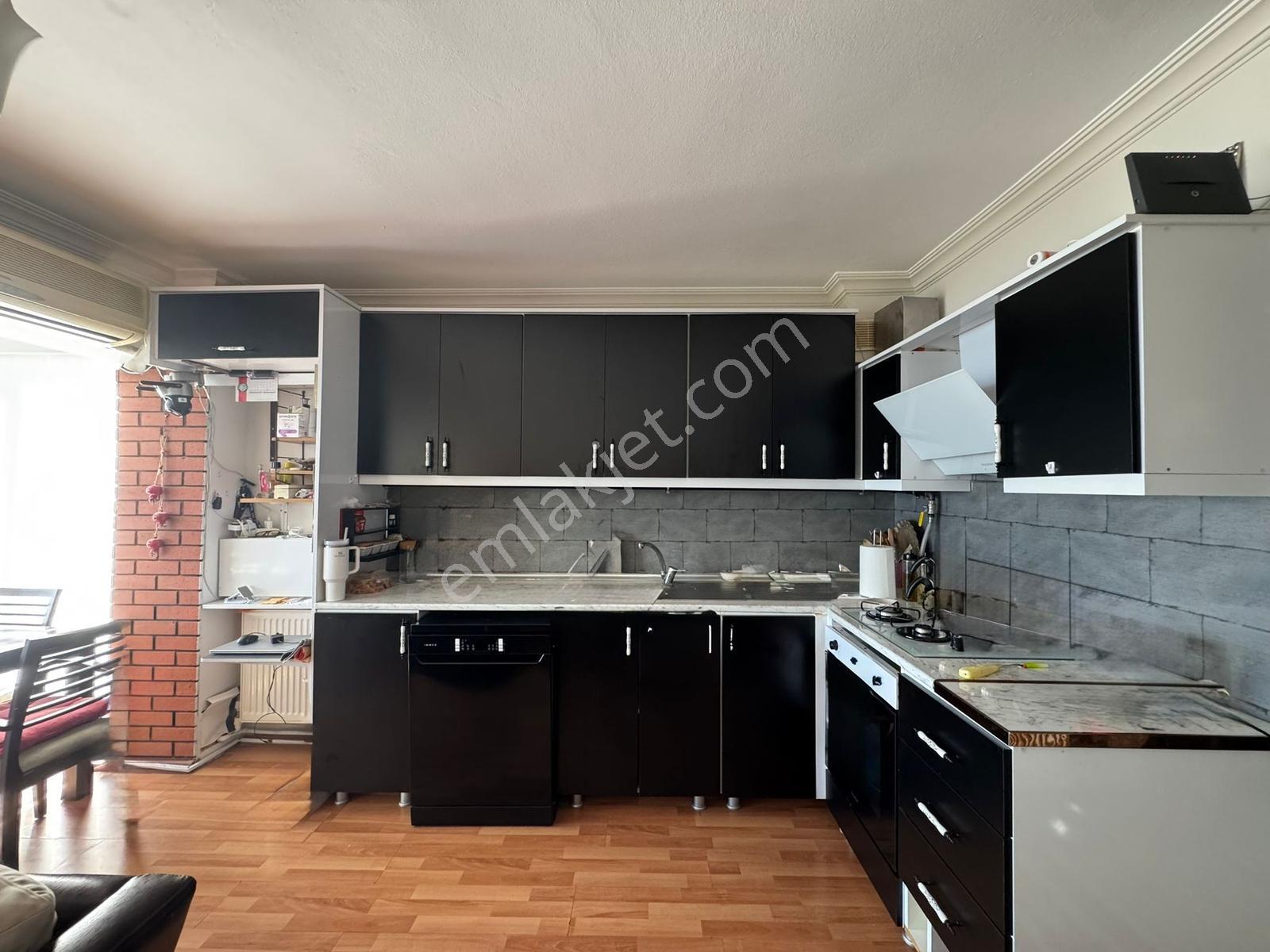 Yeni Foça Petra Koyu'nda Muhteşem Manzaralı Triplex Villa — fotoğraf 6