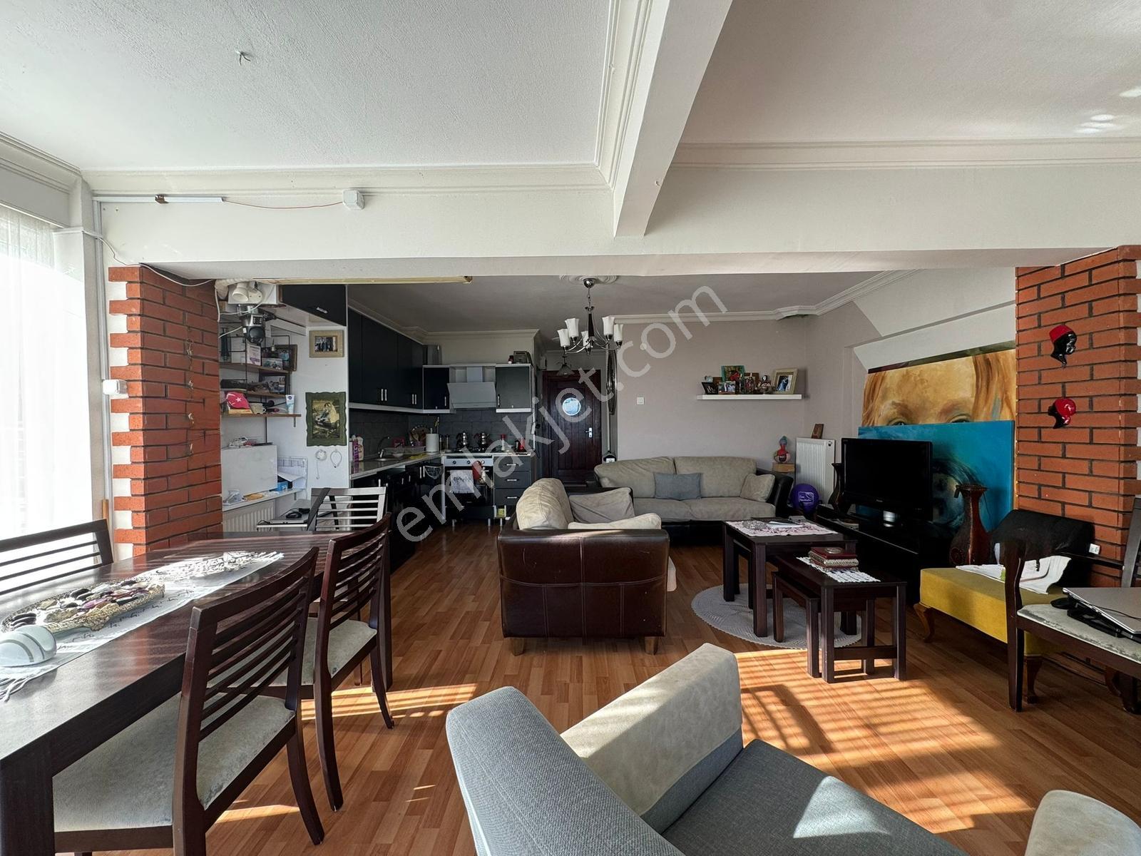 Yeni Foça Petra Koyu'nda Muhteşem Manzaralı Triplex Villa — fotoğraf 10