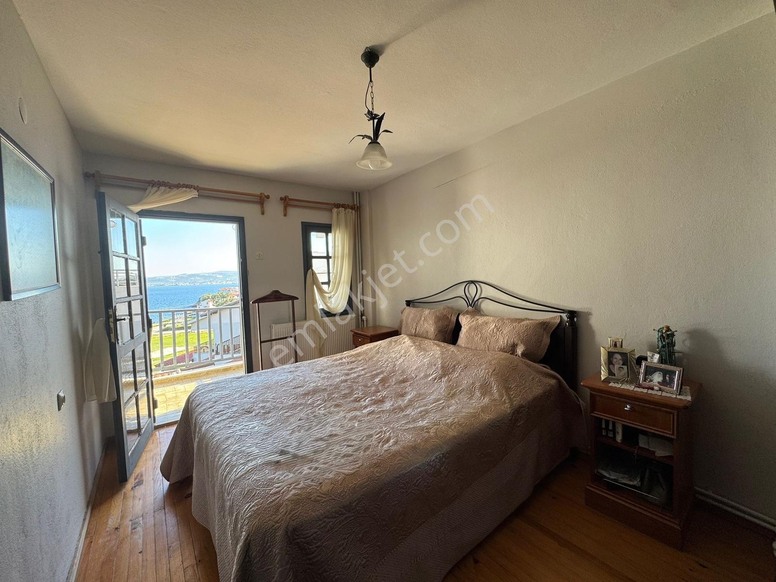Yeni Foça Petra Koyu'nda Muhteşem Manzaralı Triplex Villa — fotoğraf 14