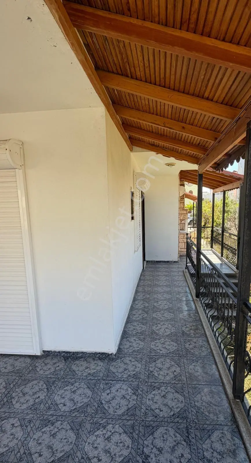 Dikili'de İkiz Nizam Denize 50 Metre Mesafede Bahçeli Villa Ümmetoğlu'ndan — fotoğraf 6