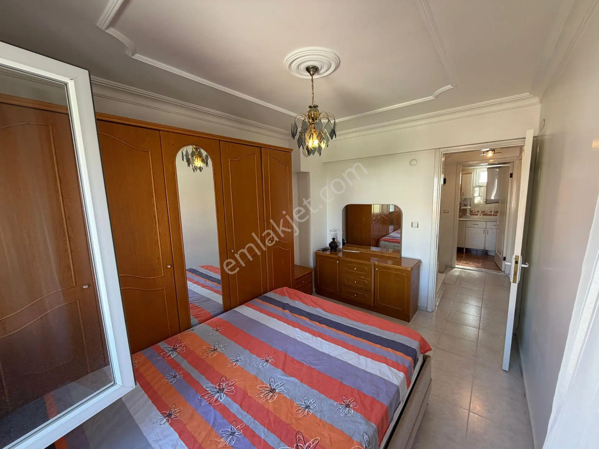 Dikili'de İkiz Nizam Denize 50 Metre Mesafede Bahçeli Villa Ümmetoğlu'ndan — fotoğraf 17