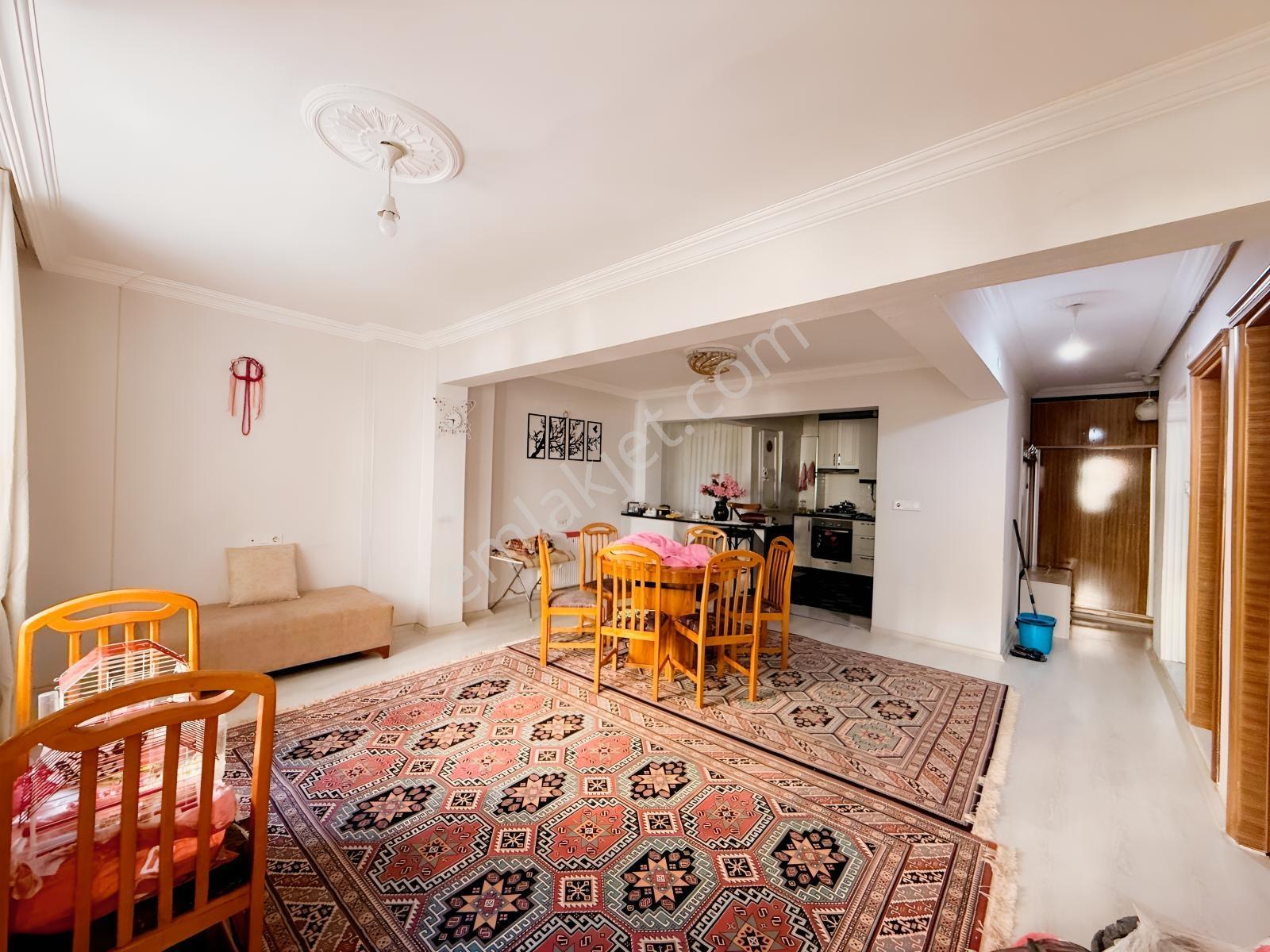 Uzun Emlak'tan M.efendi'de Vatan Hosp. Civarı Satılık 3.450.000 — fotoğraf 6