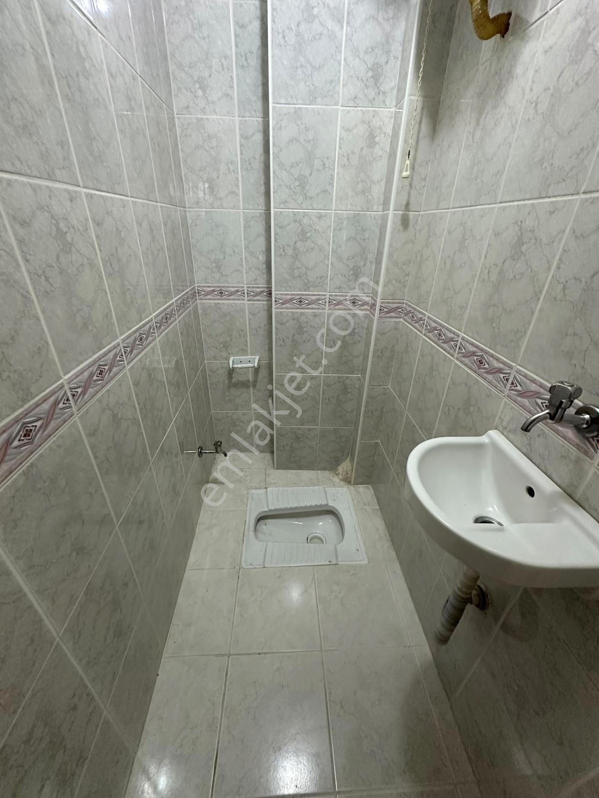 İsa Emlaktan Ş.evler Meydana Yürüme Mesafesinde 2+1 Ara Kat — fotoğraf 14