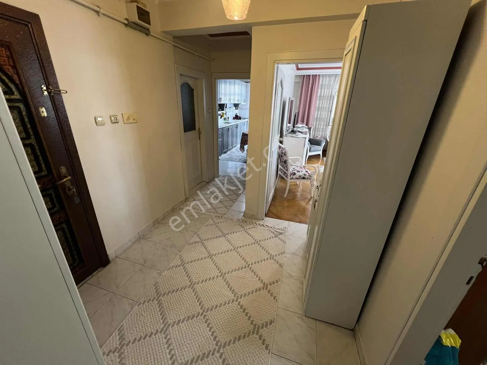 Cumhuriyet Mah 3+1 Yüksek Hisseli 130 M2 Ara Kat Daire — fotoğraf 24