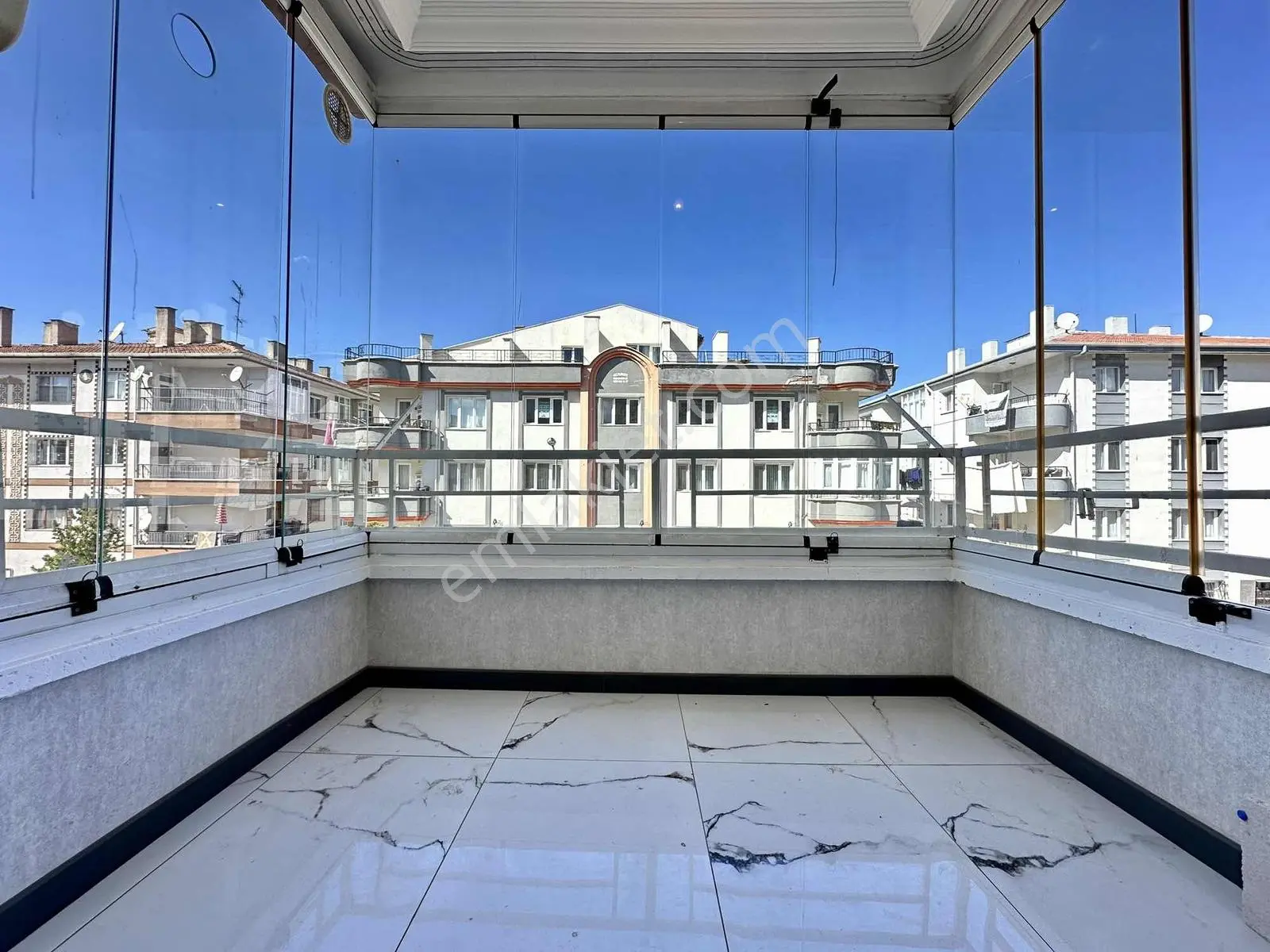 Ulukan'dn Selçuklu'da Ara Kat Full Yapılı L Balkon Ön Cephe 3+1 — fotoğraf 7