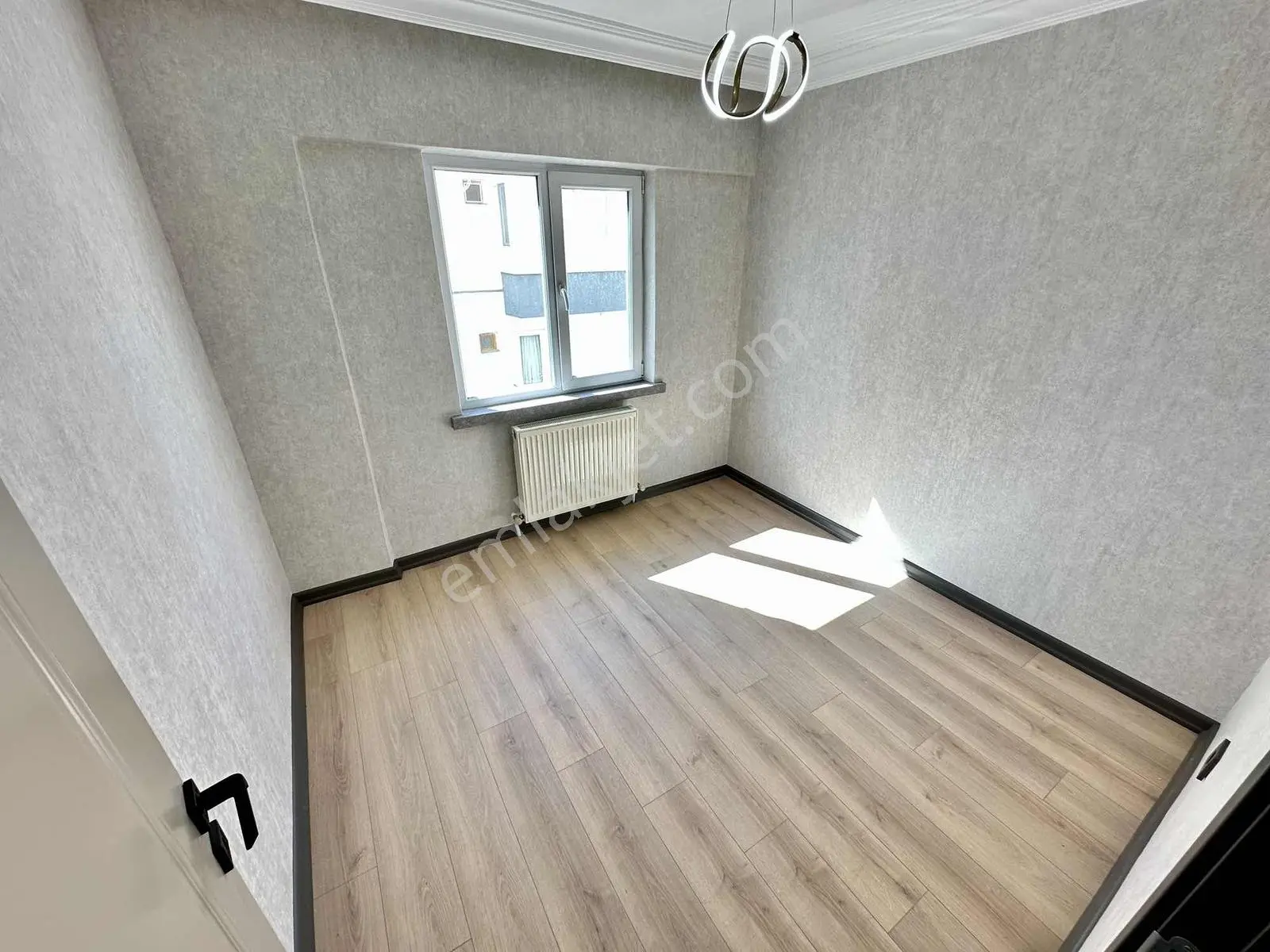 Ulukan'dn Selçuklu'da Ara Kat Full Yapılı L Balkon Ön Cephe 3+1 — fotoğraf 20