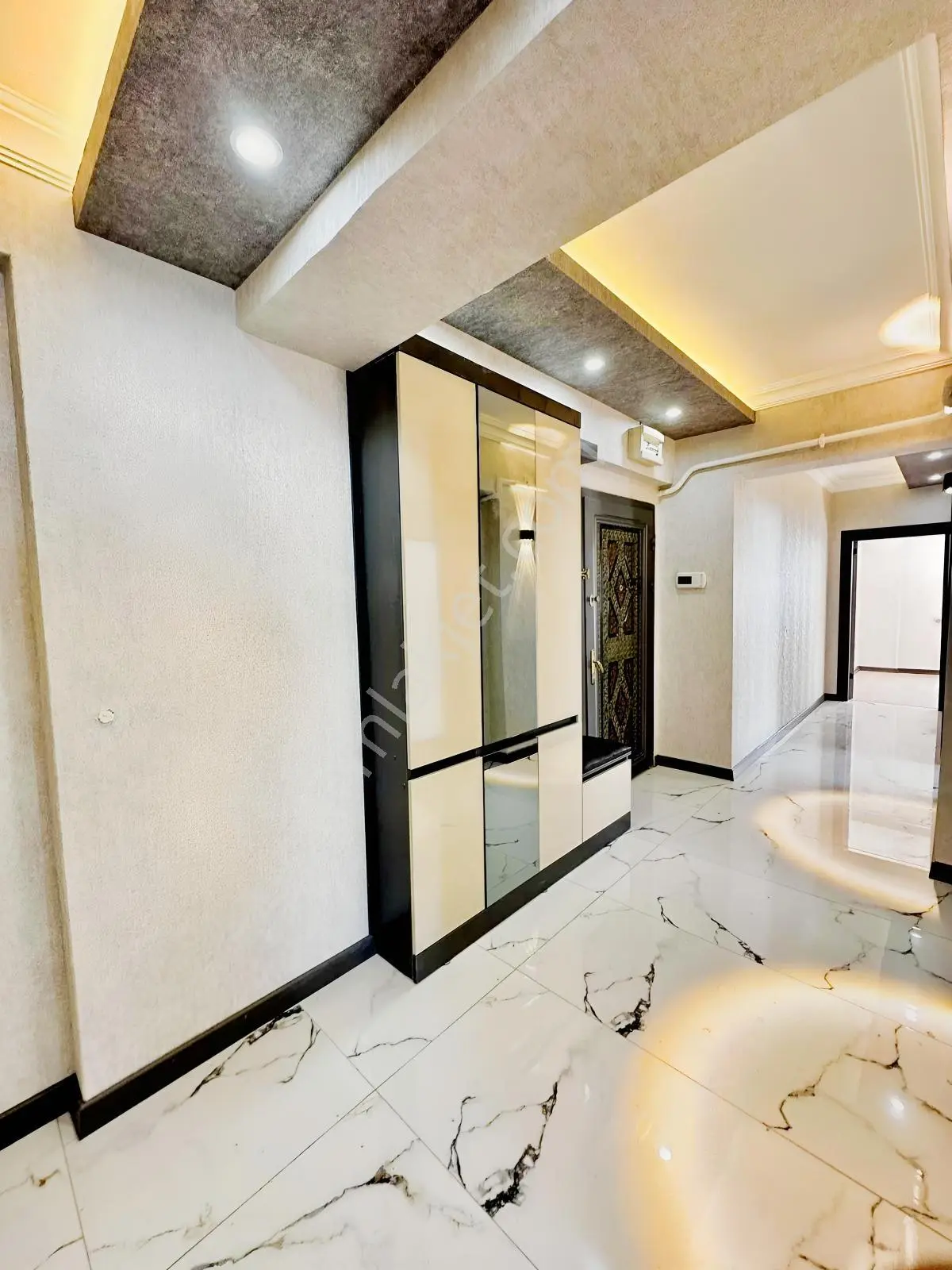 Ulukan'dn Selçuklu'da Ara Kat Full Yapılı L Balkon Ön Cephe 3+1 — fotoğraf 30