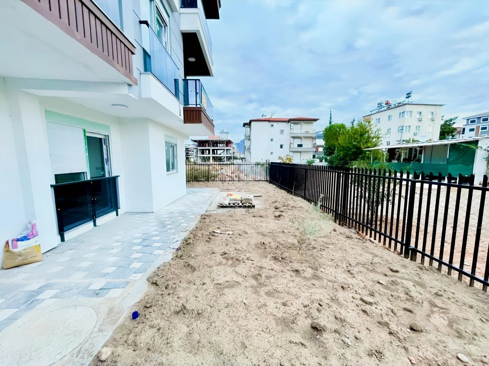 Döşemealtı Bahçeyaka Mh'de Satılık 2+1 70m² 1.kat Daire — fotoğraf 3