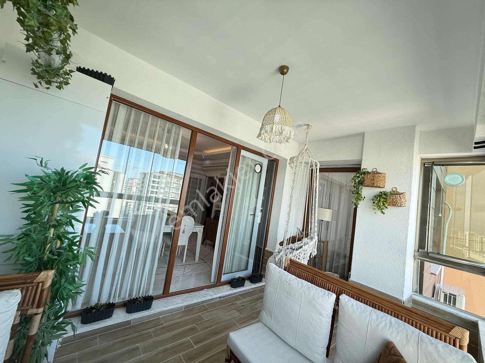Rotadan Winston Avm Yakınında Havuzlu 3,5+1 Lüks Satılık Daire — fotoğraf 22