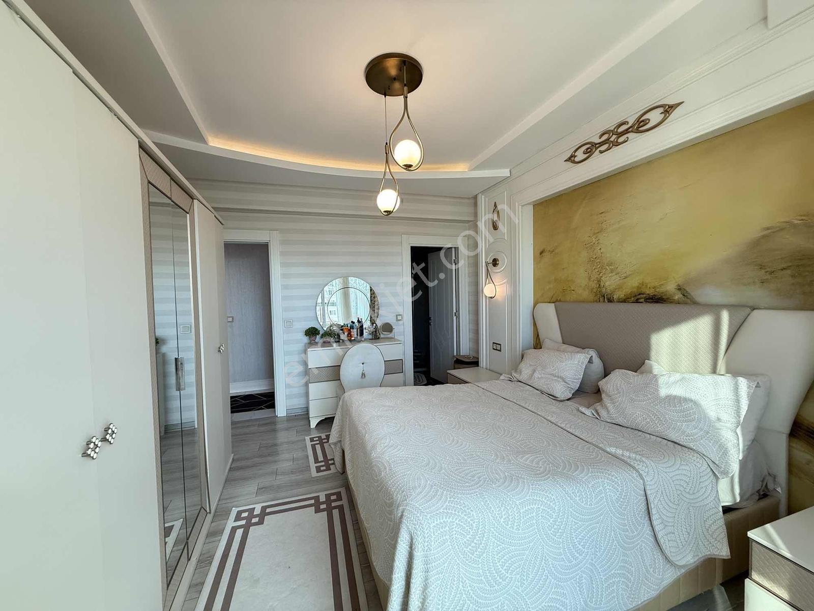 Rotadan Winston Avm Yakınında Havuzlu 3,5+1 Lüks Satılık Daire — fotoğraf 34
