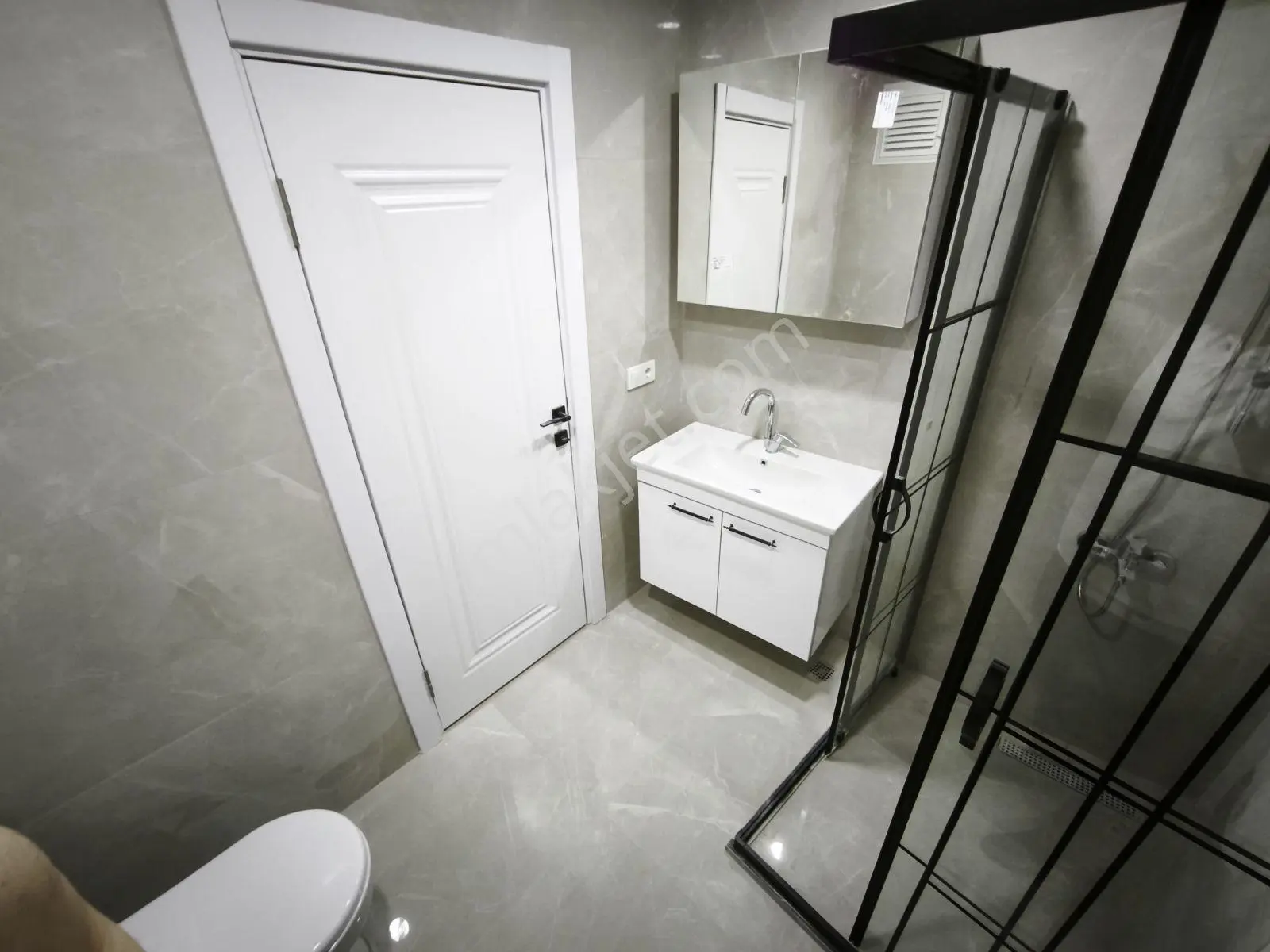 Sancaktepe 'de Metroya Yakın Satılık 2+1 Sıfır İskanlı Daire — fotoğraf 20