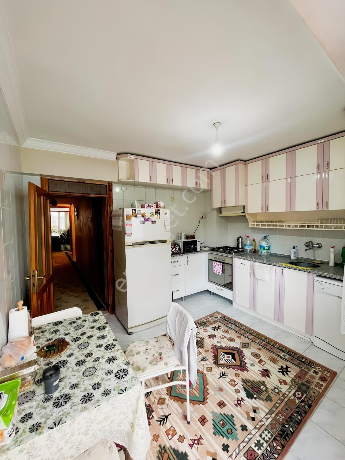 Şehir Merkezinde / Stadyum Mevkiinde Masrafsız 3+1 Kupon Daire — fotoğraf 5