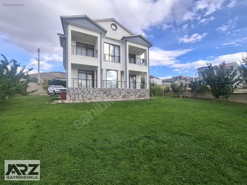 Van Mollakasım Mavi Bayrak'Ta Kaçınılmıyacak Fırsat Villa.