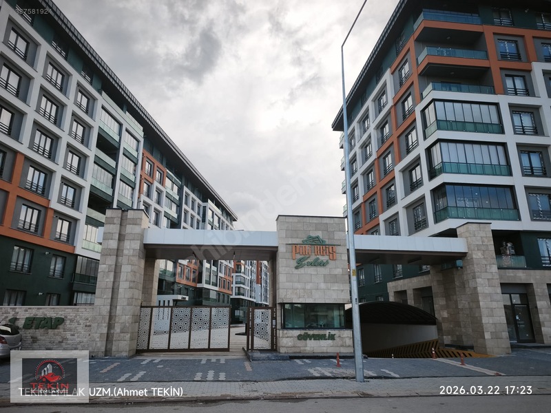 Tekin Emlak'tan Pirireis Kooperatifinde 3+1 175 M2 Büyük Hisse — fotoğraf 8