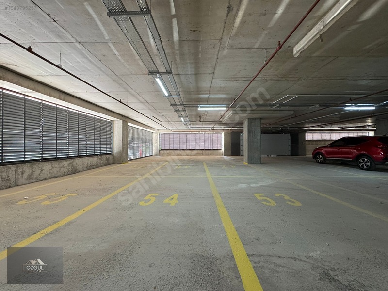 Özgül Emlaktan Lüx Sitede Manzaralı K.otoparklı Sıfır 4+1kiralık — fotoğraf 40