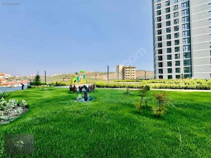 Özgül Emlaktan Lüx Sitede Manzaralı K.otoparklı Sıfır 4+1kiralık — fotoğraf 42