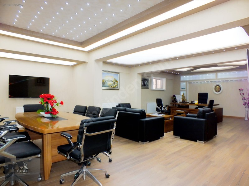 Özgül Emlaktan Lüx Sitede Manzaralı K.otoparklı Sıfır 4+1kiralık — fotoğraf 47