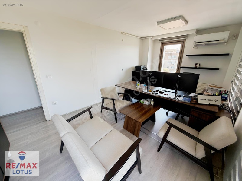 Güzelyalı Sahil Yolunda 959 M² Komple Satılık Bina — fotoğraf 16