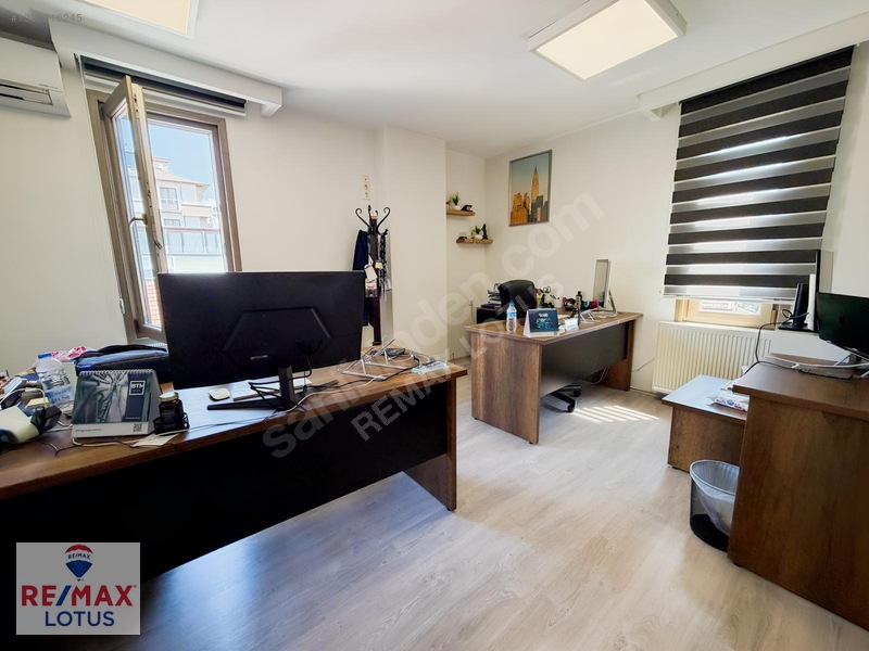 Güzelyalı Sahil Yolunda 959 M² Komple Satılık Bina — fotoğraf 22