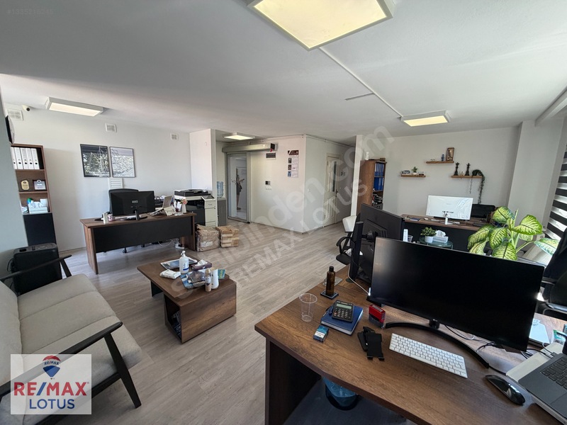 Güzelyalı Sahil Yolunda 959 M² Komple Satılık Bina — fotoğraf 33