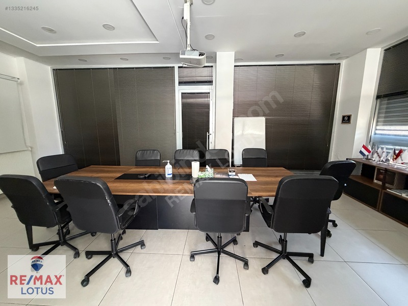 Güzelyalı Sahil Yolunda 959 M² Komple Satılık Bina — fotoğraf 52