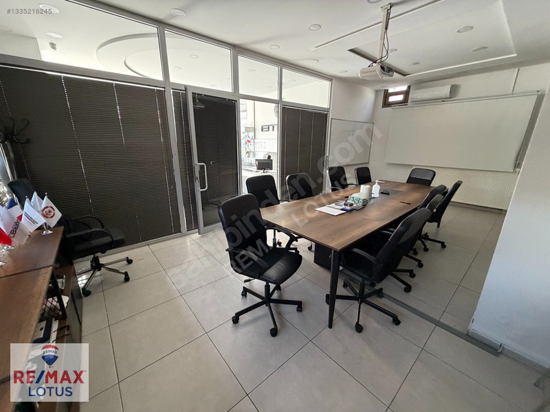 Güzelyalı Sahil Yolunda 959 M² Komple Satılık Bina — fotoğraf 55