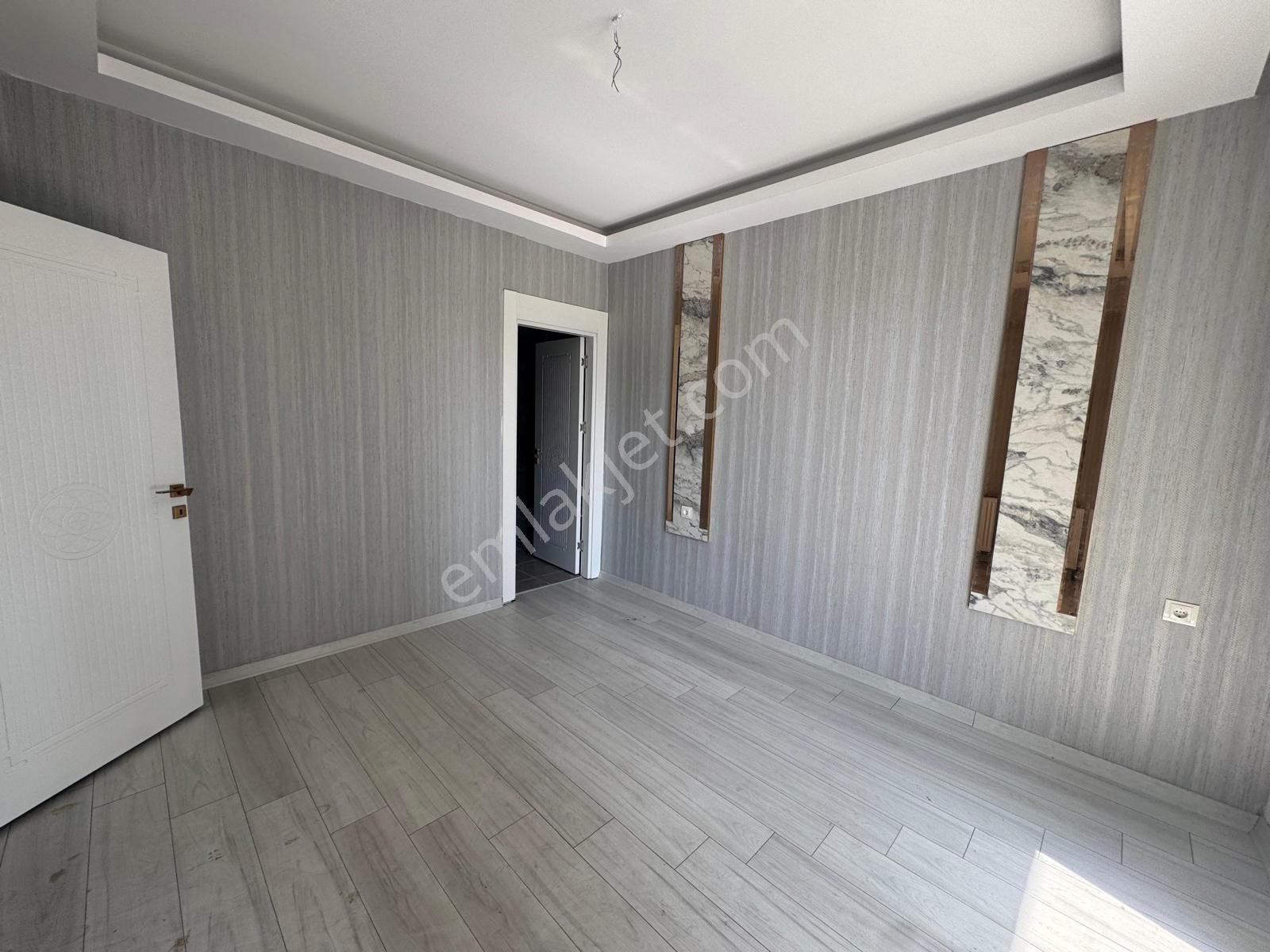 Kent Meydanı 3.5+1 Ultra Lüx İç Yapılı Sıfır Daire — fotoğraf 10