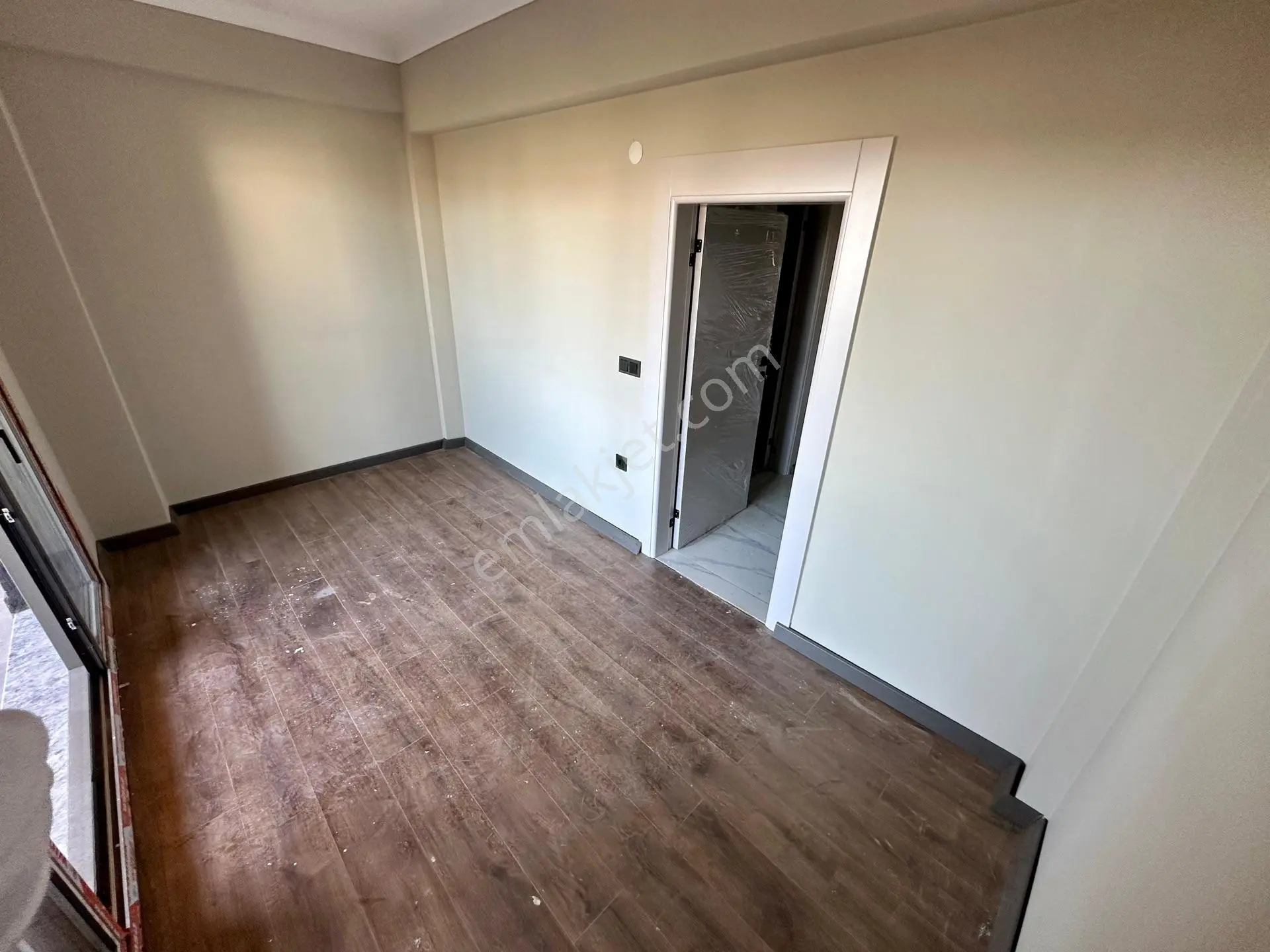 Altınoluk Merkezde Satılık 3+1 Sıfır Villa — fotoğraf 27