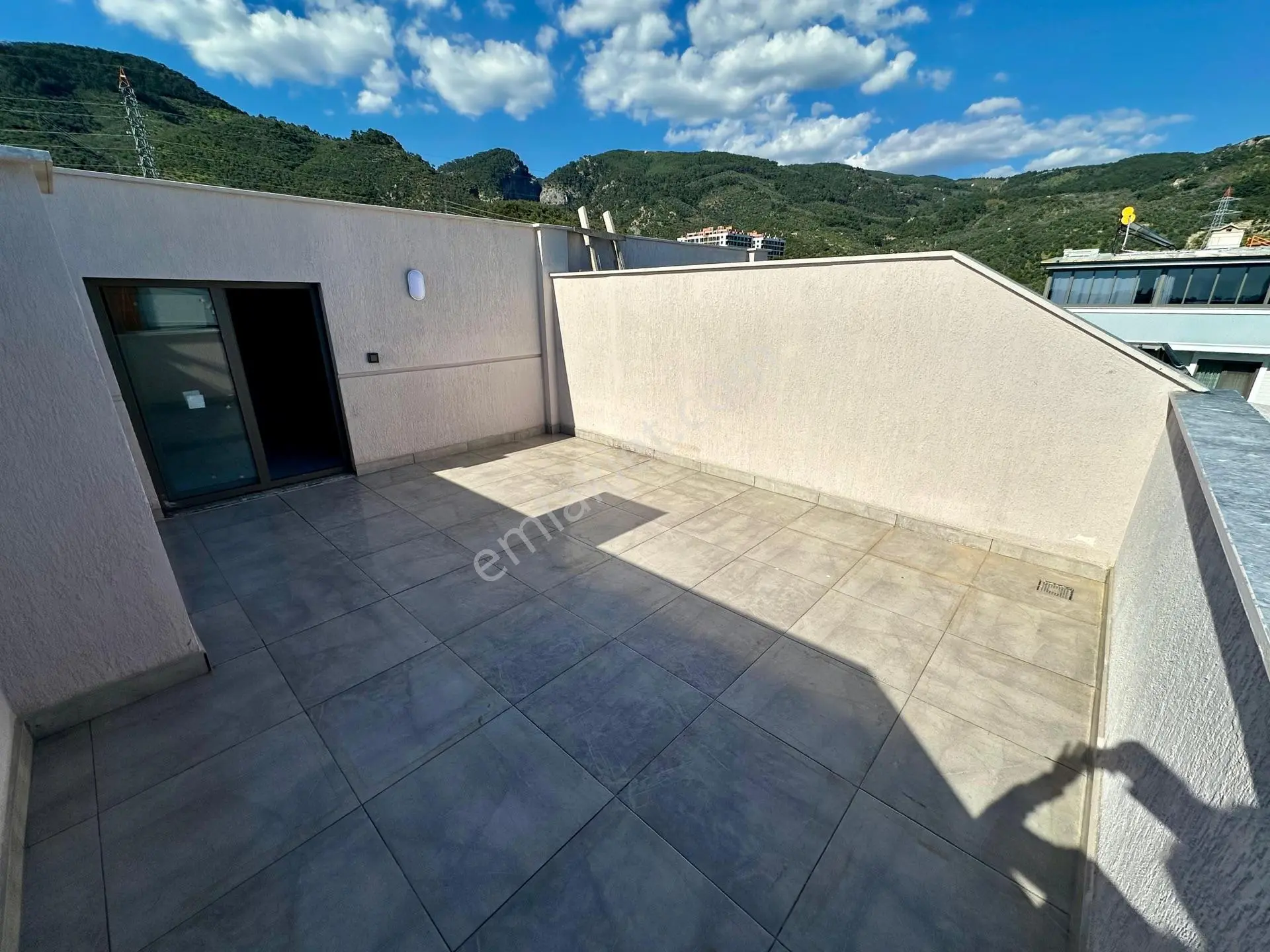 Altınoluk Merkezde Satılık 3+1 Sıfır Villa — fotoğraf 29